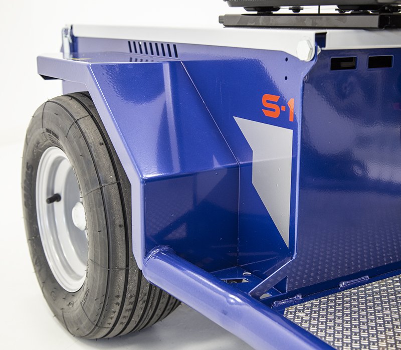 Battery electric vehicle S1 (4) Battery electric vehicle S1 (4)