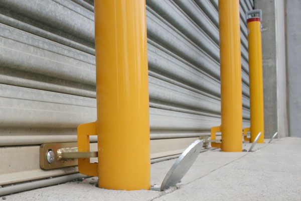 Bollards High Security Removable Cam Lok (1) Bollards High Security Removable Cam Lok (1)