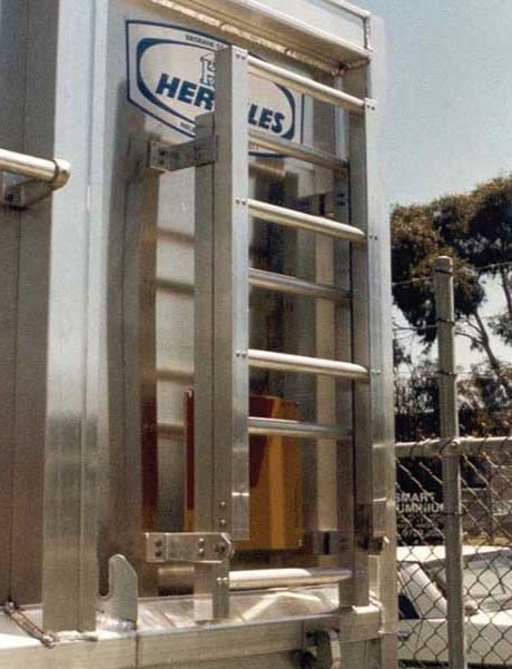 Custom Made Aluminium Access Platforms Heavy Transport Access Ladder