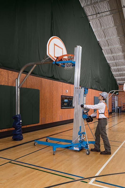Genie lift Superlift Advantage basketball hoop