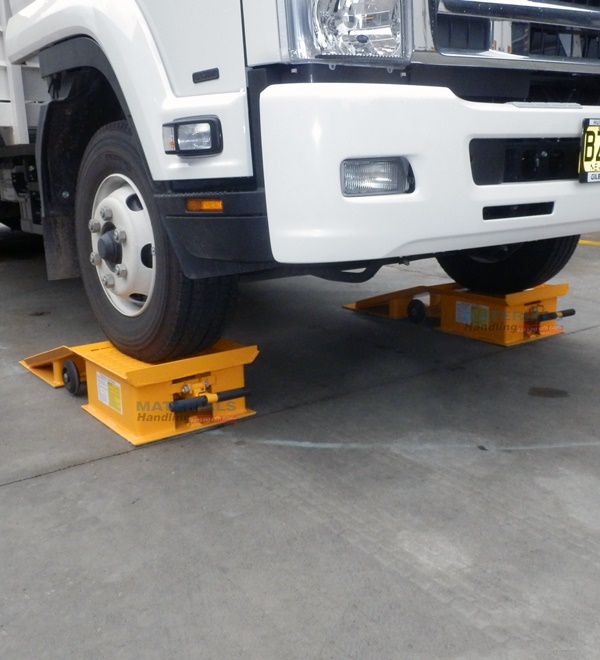 METR45 Truck and Forklift Ramp 2